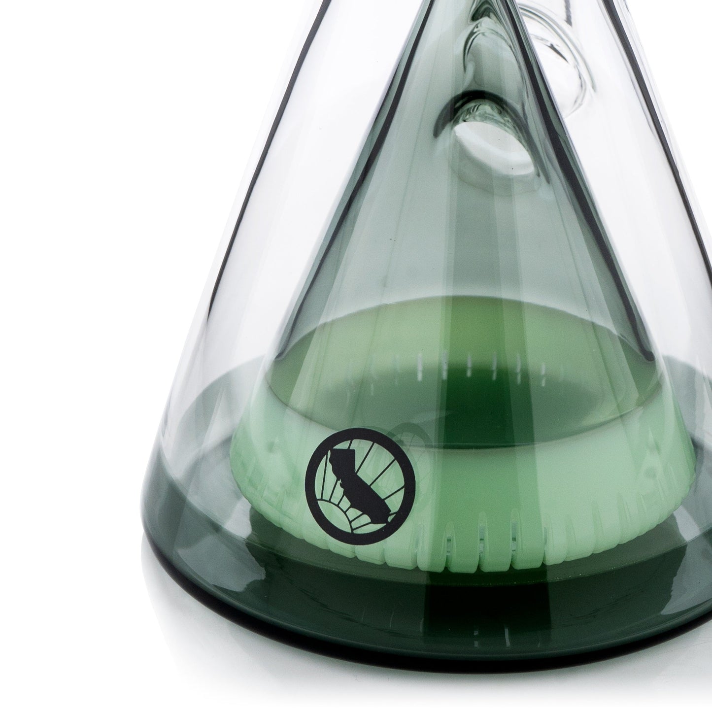 18" Manhattan Pyramid Beaker - view 17
