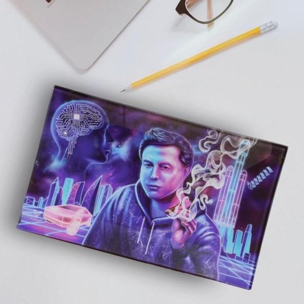 Space Xhale Glass Rollin' Tray - view 7