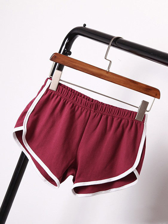 Women's sports shorts, home casual solid-color fashionable yoga beach pants, candy-colored hot pants