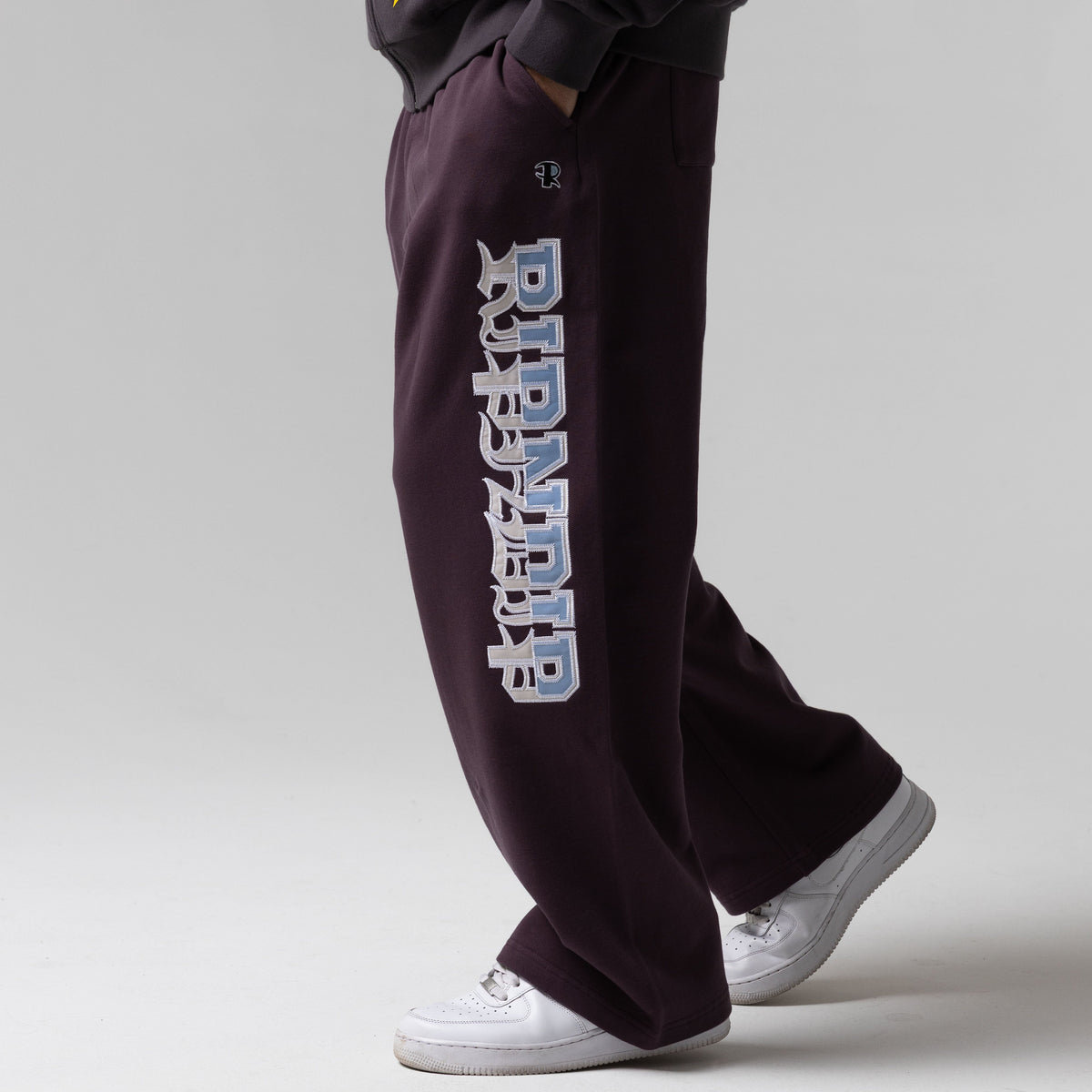 No Days Off Straight Leg Sweatpants (Plum)