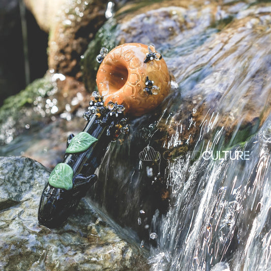 Beehive Large Spoon Pipe - East Loud